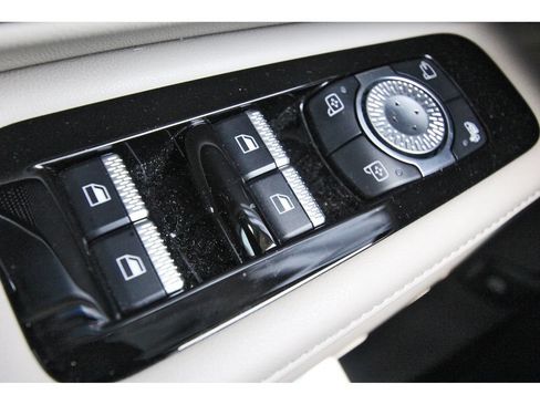 Used 2024 Lincoln Nautilus Reserve w/ Equipment Group 202A AWD/4WD image 21