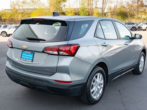 Used 2023 Chevrolet Equinox LS AWD/4WD image 14