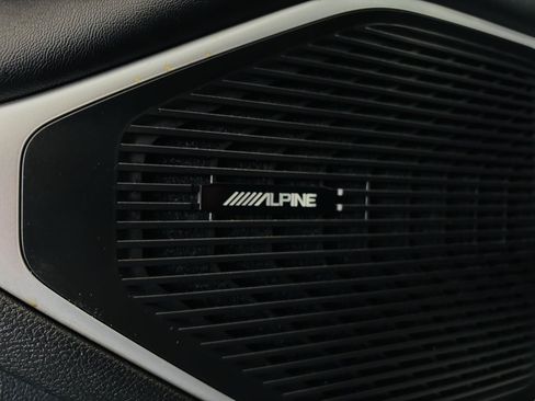 Used 2025 Jeep Wagoneer Series II AWD/4WD image 36