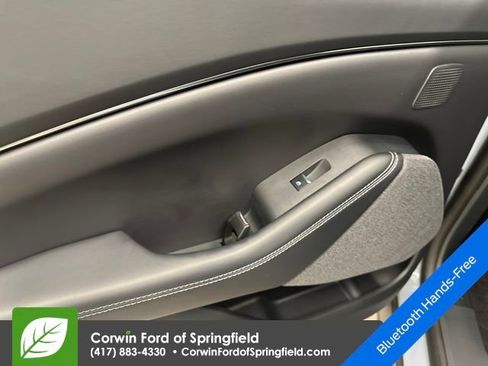 New 2026 Ford Mustang Mach-E Premium image 21