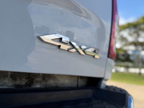 Used 2024 RAM 2500 Big Horn AWD/4WD image 8