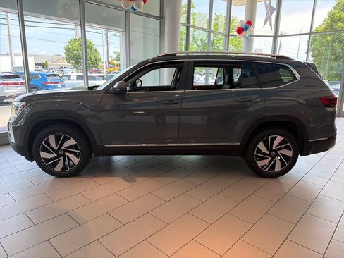 New 2026 Volkswagen Atlas SEL AWD/4WD image 3