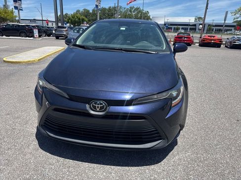 Used 2023 Toyota Corolla LE FWD image 2