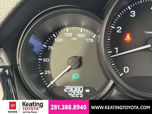 Used 2023 Porsche Macan Turbo AWD/4WD image 26