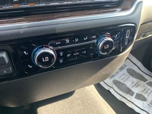 New 2026 GMC Sierra 1500 Elevation image 21