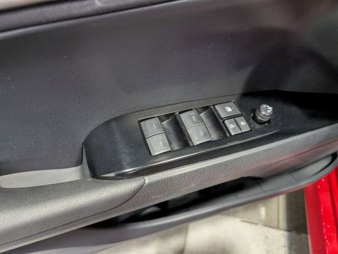 Used 2025 Toyota Camry LE image 13