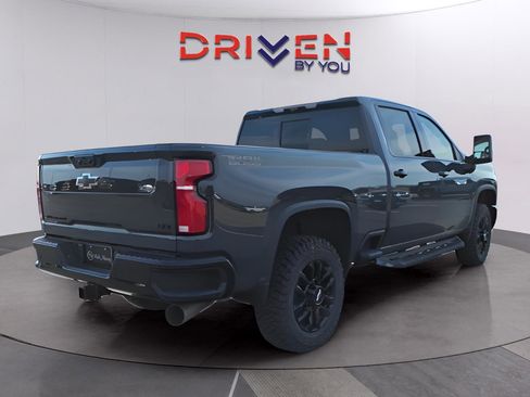 New 2026 Chevrolet Silverado 2500 LTZ image 5