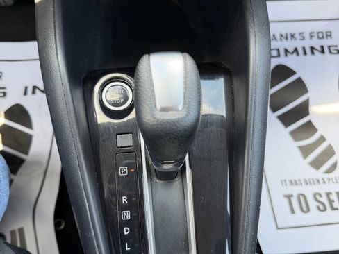 Used 2020 Nissan Kicks S FWD image 18