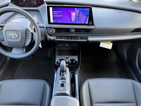 New 2027 Toyota Prius XLE FWD image 16