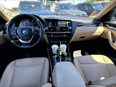 Used 2017 BMW X4 xDrive28i AWD/4WD image 10