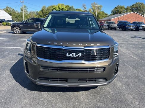 Used 2022 Kia Telluride S image 8