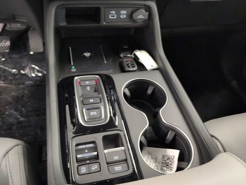 New 2025 Honda Pilot EX-L image 16