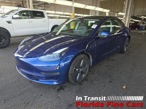 Used 2022 Tesla Model 3 Long Range image 2