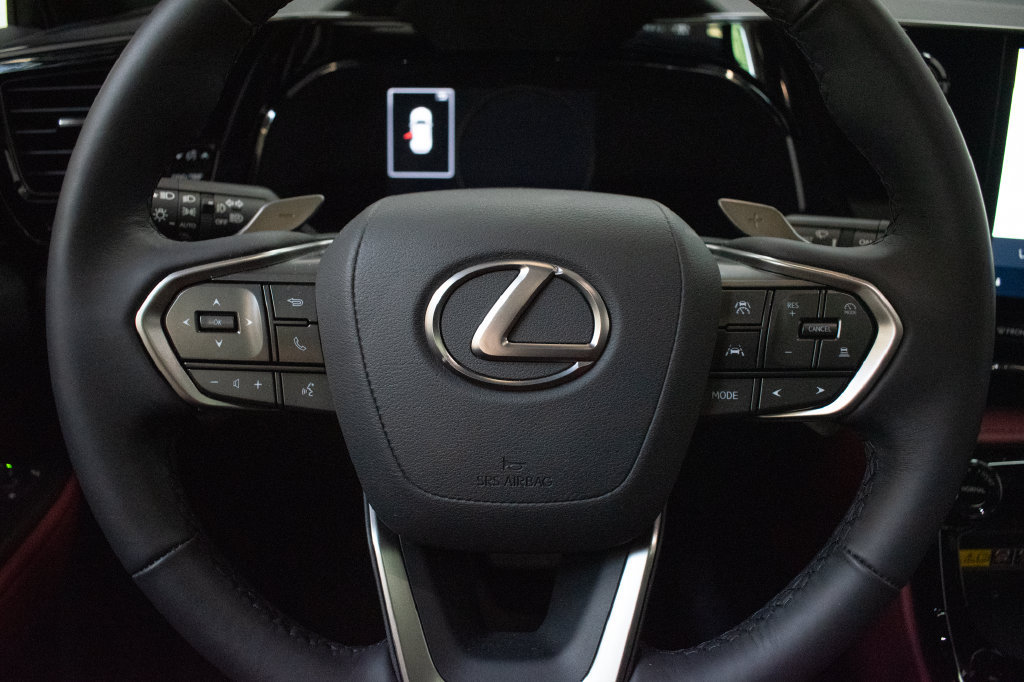 Used 2026 Lexus NX 350 AWD w/ Accessory Package (K3) image 12