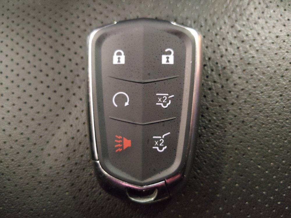 Used 2019 Cadillac Escalade Premium Luxury RWD image 32