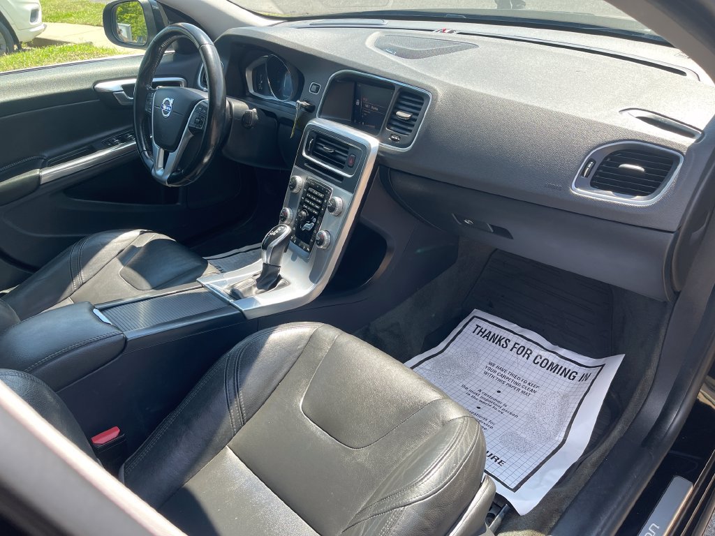 Used 2018 Volvo S60 T5 Inscription Platinum AWD/4WD image 20