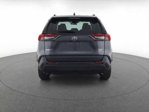 Used 2025 Toyota RAV4 XLE image 7