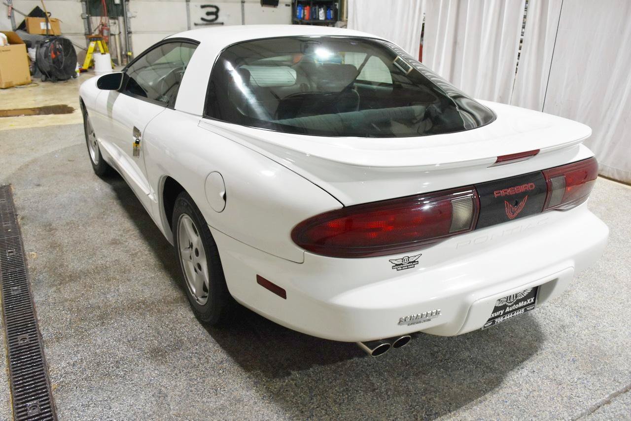 Used 1997 Pontiac Firebird Coupe w/ Opt Pkg RWD image 4