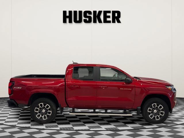 Certified 2024 Chevrolet Colorado Z71 w/ Z71 Convenience Package 2 AWD/4WD image 27