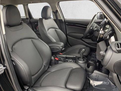 Used 2023 MINI Cooper S image 23