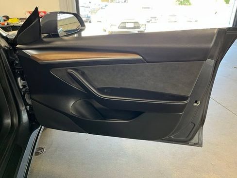 Used 2023 Tesla Model 3 Performance AWD/4WD image 12