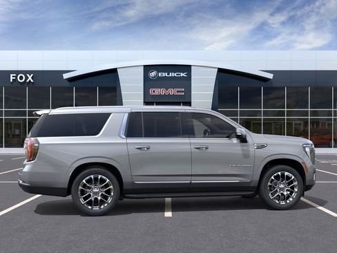 New 2026 GMC Yukon XL Elevation w/ Elevation Premium Package image 5