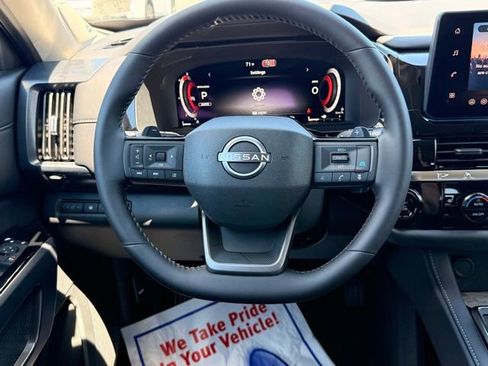 New 2026 Nissan Pathfinder SL w/ SL Premium Package (P04) AWD/4WD image 24
