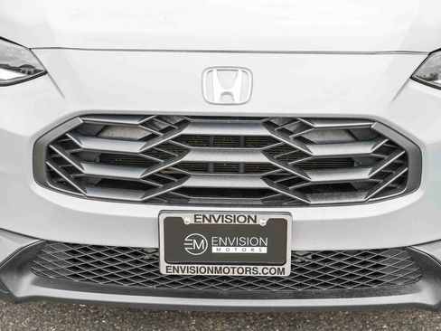 Used 2024 Honda HR-V Sport image 7