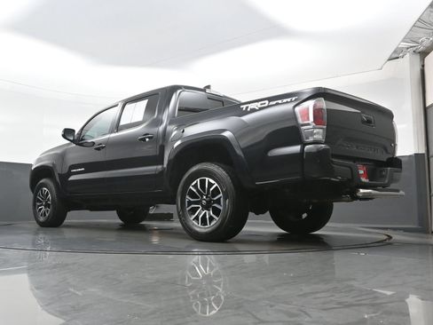 Used 2020 Toyota Tacoma TRD Sport RWD image 30
