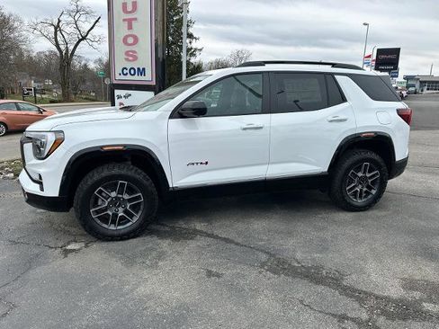 Used 2026 GMC Terrain AT4 w/ Technology Package II AWD/4WD image 2