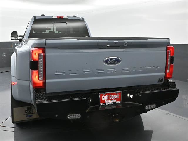 Used 2024 Ford F350 Lariat AWD/4WD image 32