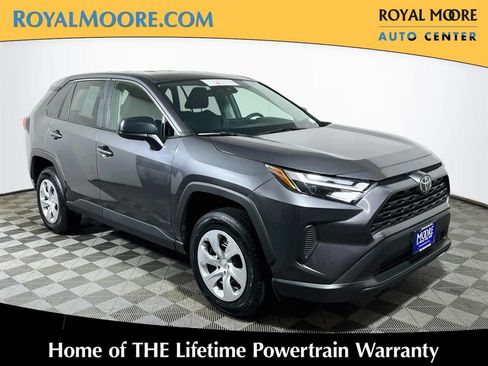 Used 2025 Toyota RAV4 LE AWD/4WD image 1