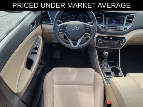 Used 2016 Hyundai Tucson SE w/ Option Group 02 FWD image 8