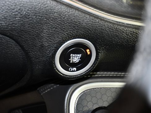 Used 2018 Dodge Challenger GT image 23