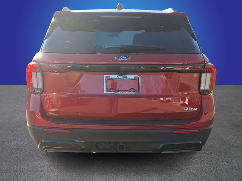 Used 2025 Ford Explorer ST-Line image 5