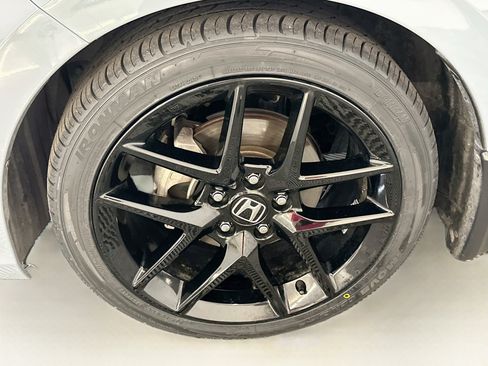 Used 2024 Honda Civic Sport image 11