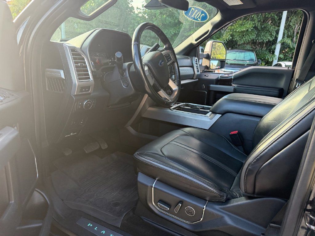 Used 2017 Ford F250 Platinum w/ Platinum Ultimate Package AWD/4WD image 11