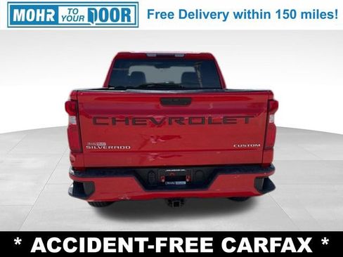 Used 2020 Chevrolet Silverado 1500 Custom w/ Custom Value Package AWD/4WD image 4