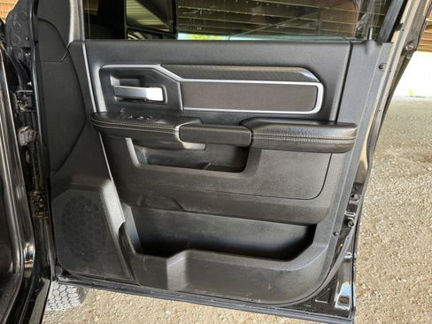 Used 2025 RAM 3500 Big Horn image 36