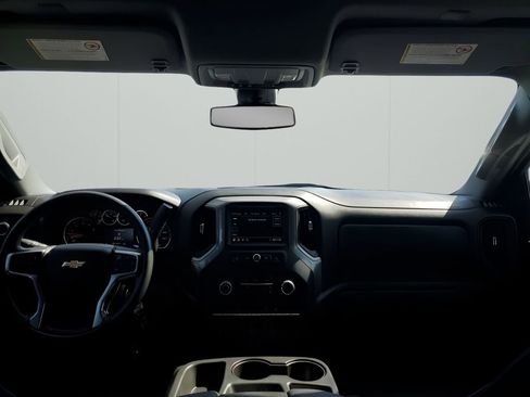 Used 2023 Chevrolet Silverado 2500 Custom w/ Custom Value Package image 23