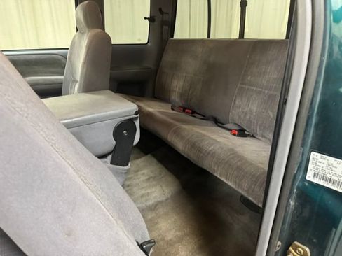 Used 1997 Dodge Ram 1500 Truck 4x4 Club Cab image 29