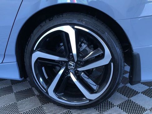 Used 2022 Honda Accord Sport image 16