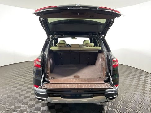 Used 2019 BMW X5 xDrive40i AWD/4WD image 16