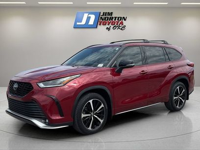 Used 2022 Toyota Highlander XSE