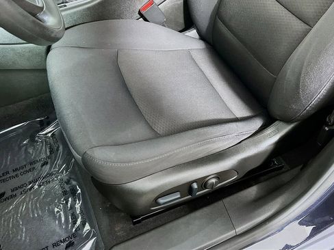 Used 2022 Chevrolet Malibu LS w/ Driver Confidence Package II FWD image 18