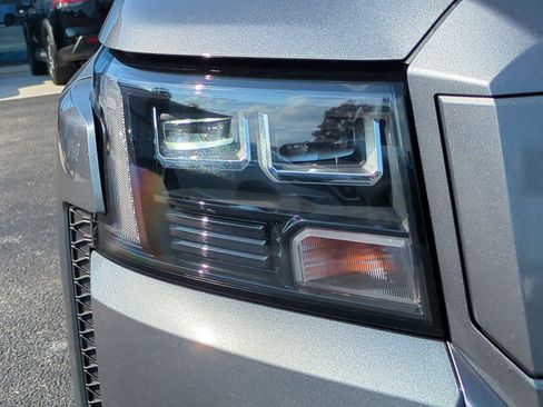 New 2026 Nissan Frontier SV image 10