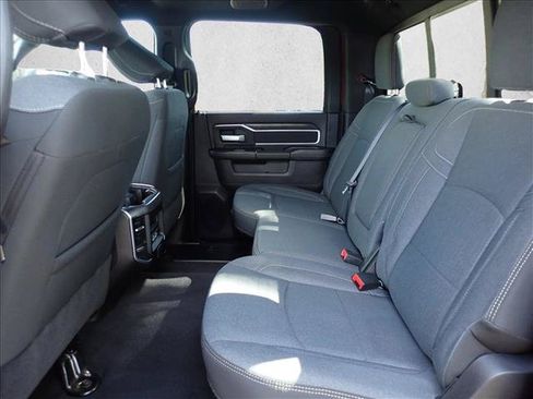 Used 2024 RAM 2500 Big Horn w/ Night Edition AWD/4WD image 8