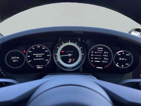 Used 2024 Porsche 911 Carrera GTS image 27