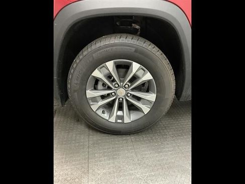New 2026 Chevrolet Equinox LT w/ LPO, Floor Liner Package AWD/4WD image 35
