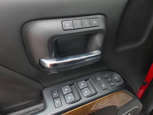 Used 2018 Chevrolet Silverado 1500 LTZ w/ Sport Package image 30